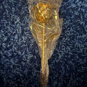 24k rose dipped in gold